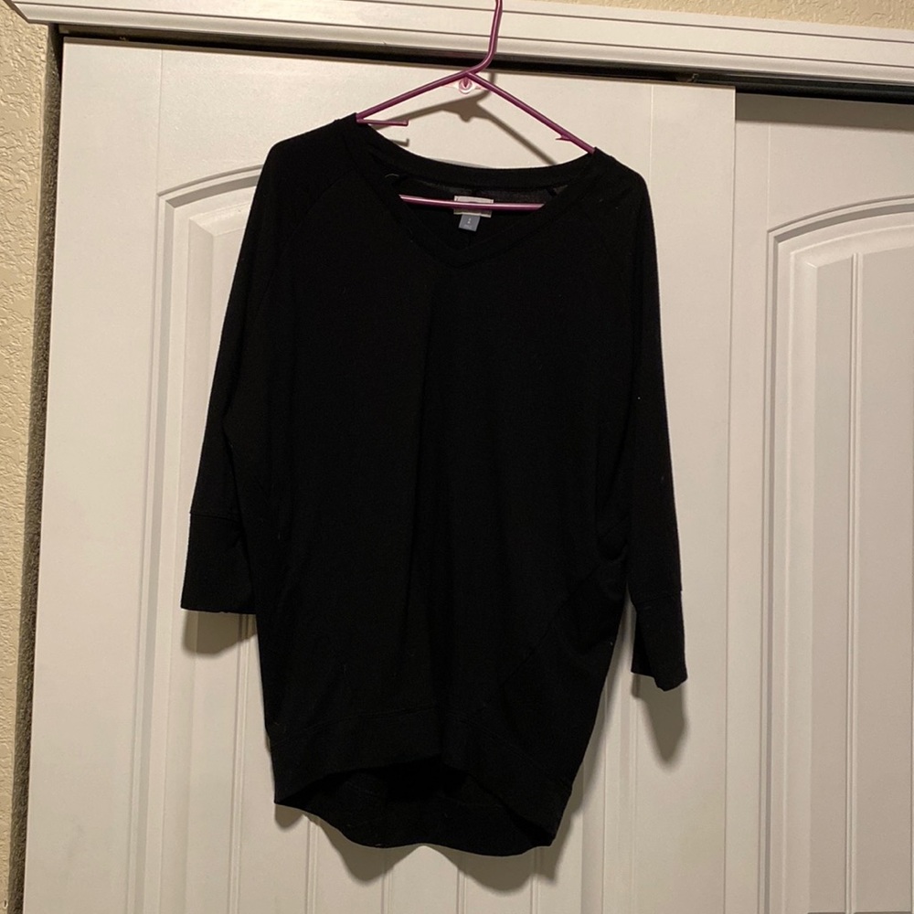 3/4 sleeve black tunic